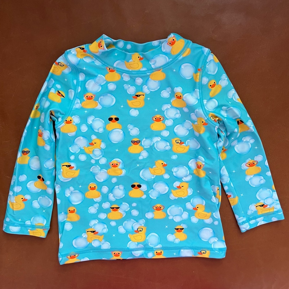 POSH PEANUT Ducky Rashguard, 2T